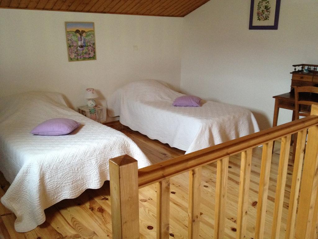 La Bergerie Bed & Breakfast Pollionnay Екстериор снимка