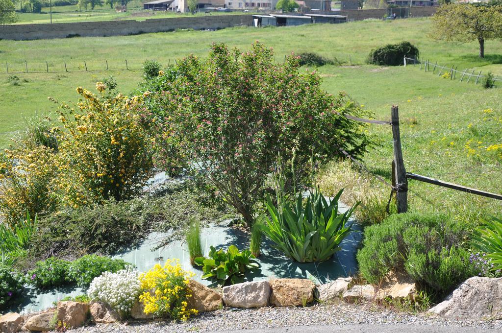 La Bergerie Bed & Breakfast Pollionnay Екстериор снимка