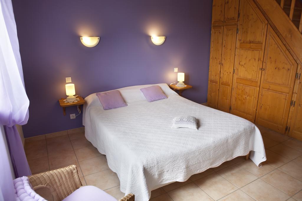 La Bergerie Bed & Breakfast Pollionnay Екстериор снимка